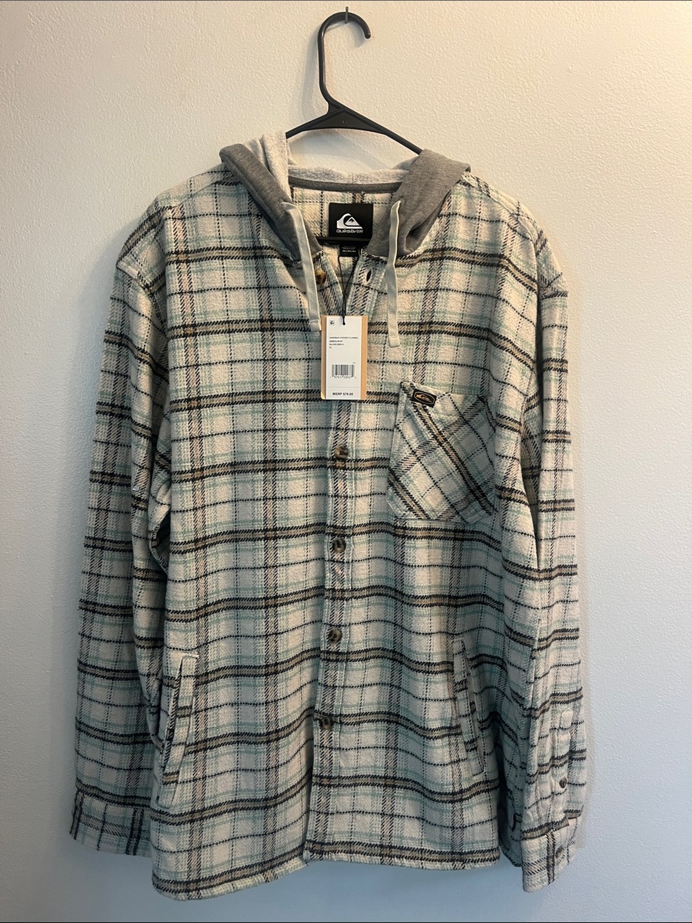 NWT- Quiksilver Men's Cream and Gray Plaid Hooded Shacket